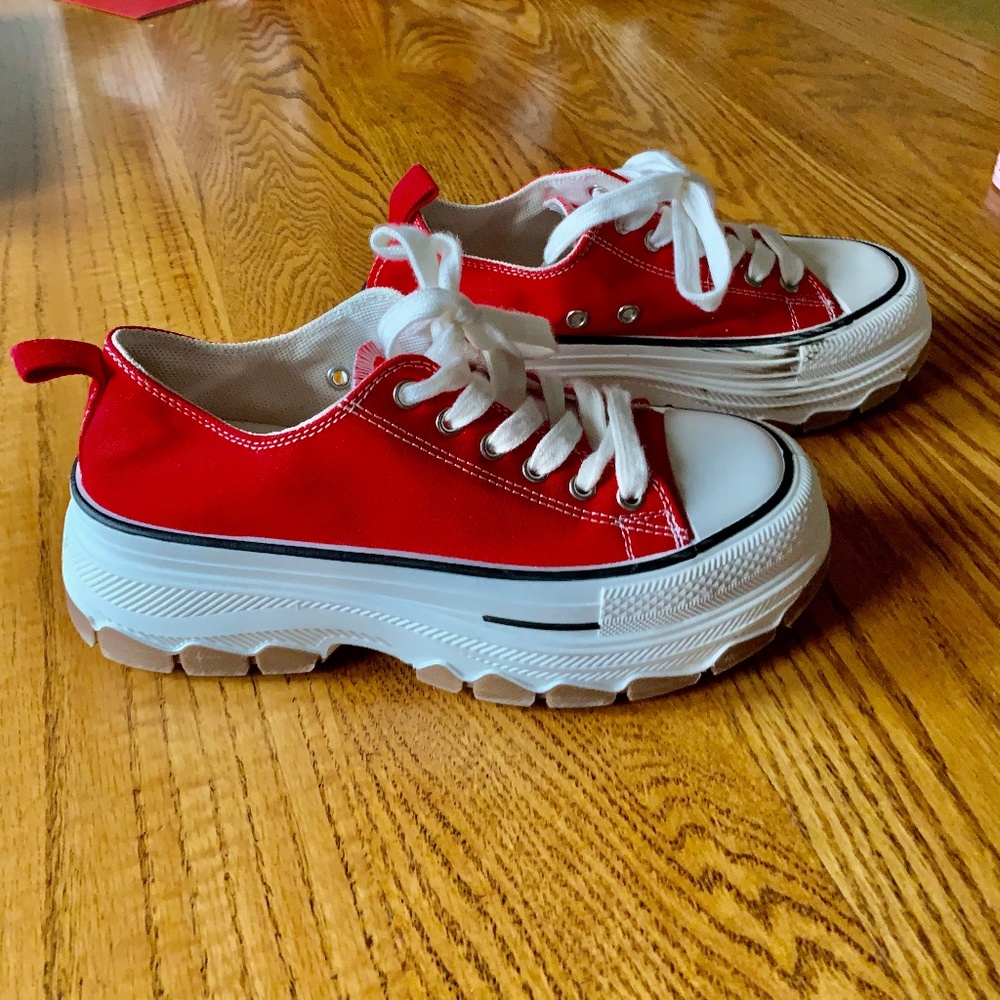 No brand name, platform sneakers, (faux Converse) red, near new, size 8-8.5